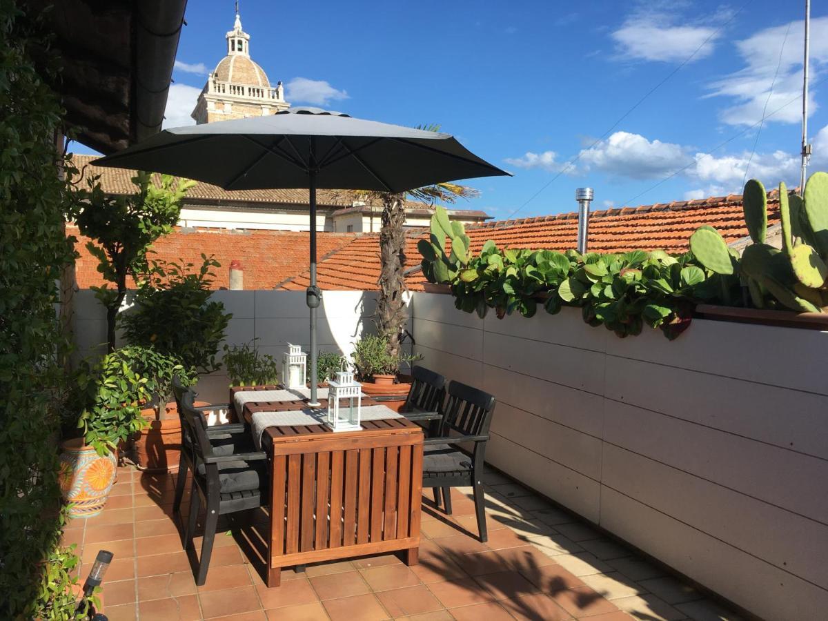 Bed and Breakfast La Terrazza Sui Tetti à Senigallia Extérieur photo
